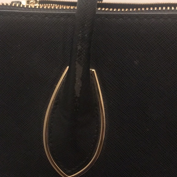 Large H&M Pocket Book - Picture 15 of 16